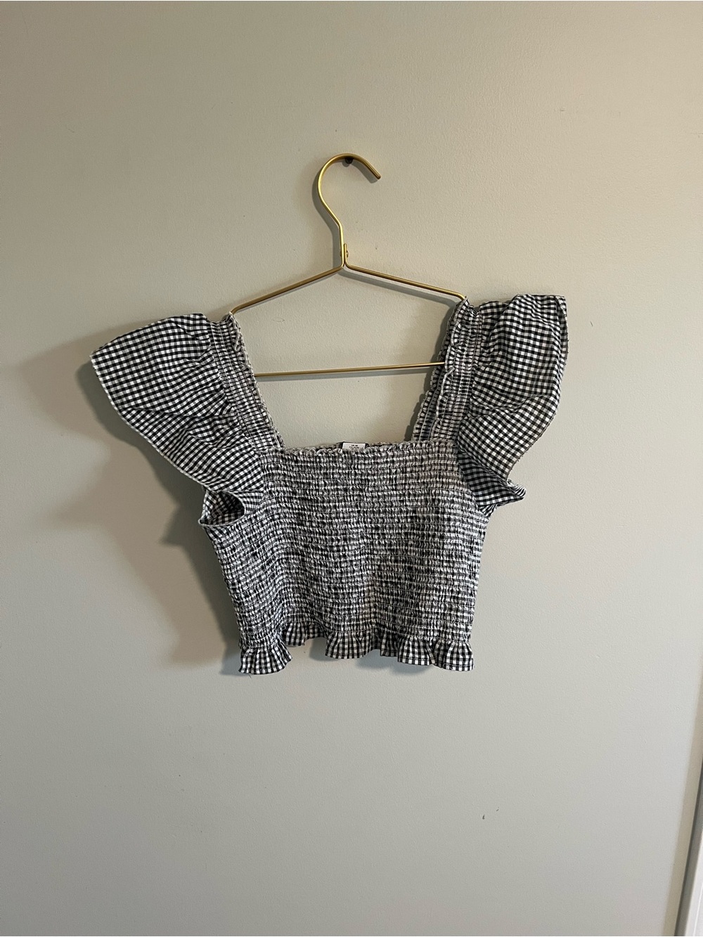 Sincerly Jules Black & White Gingham Smocked Crop with Flutter Sleeves